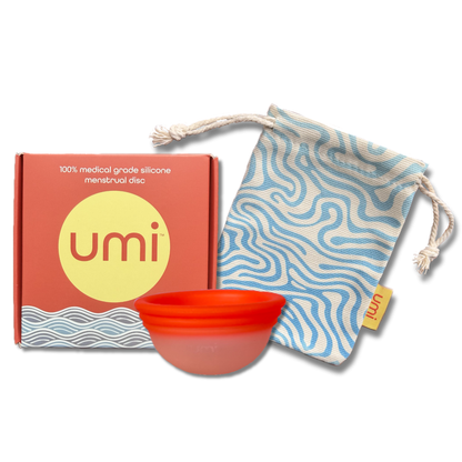 umi menstrual disc, cloth bag and packaging